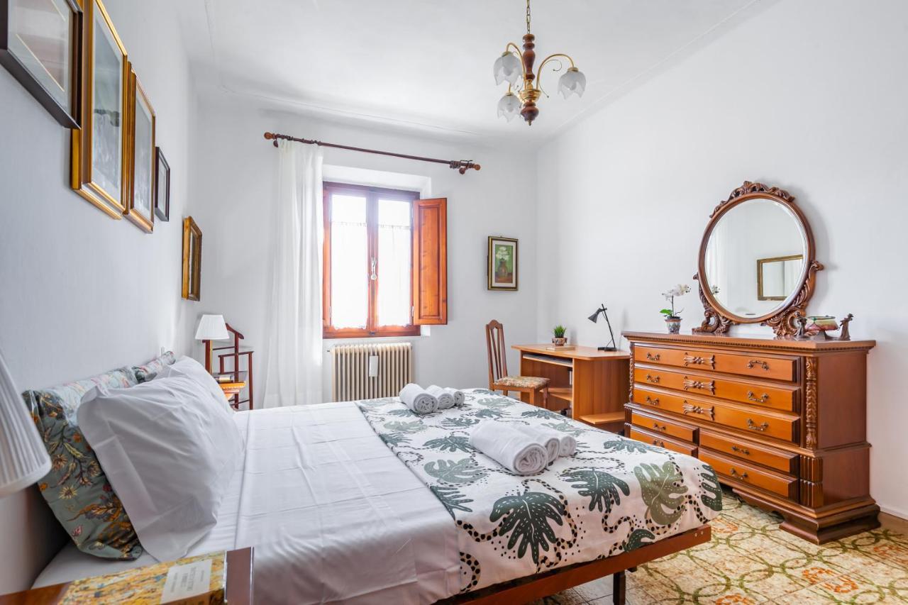 Pisa Airport Comfy Apartment - Private Parking Екстер'єр фото