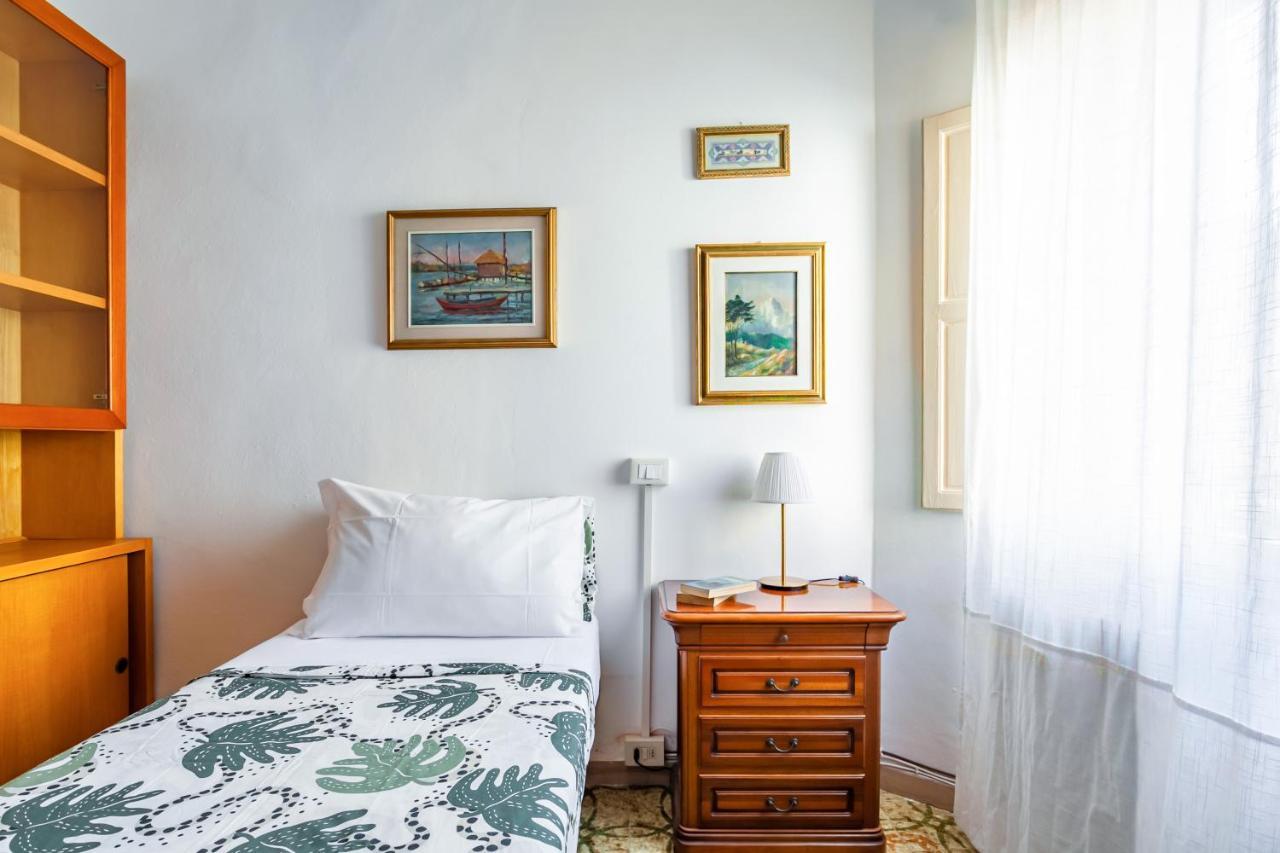 Pisa Airport Comfy Apartment - Private Parking Екстер'єр фото